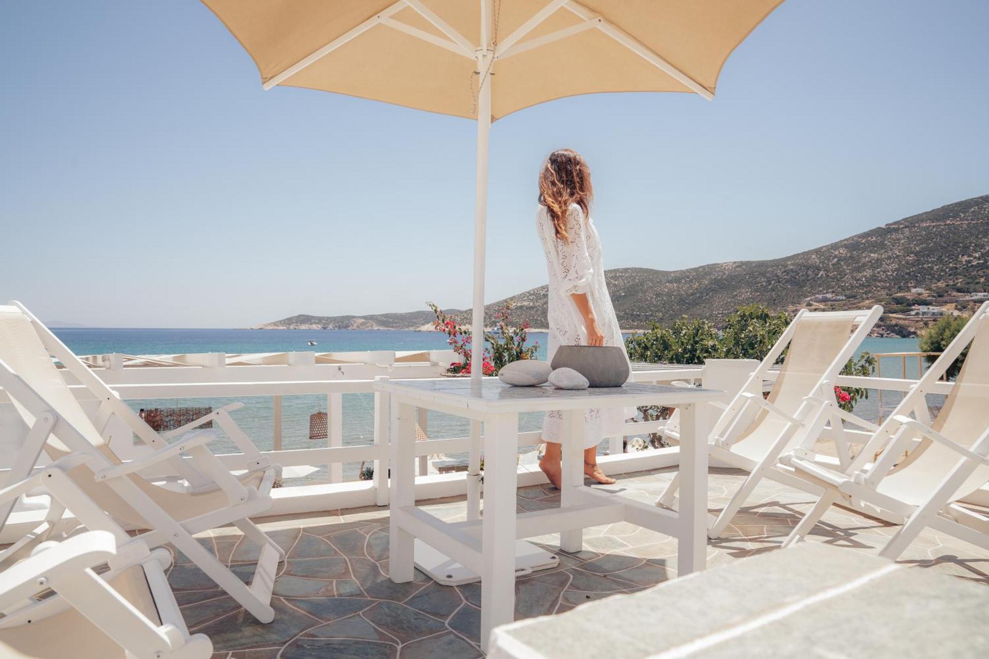 Turquoise Maison By The Sea Apartment